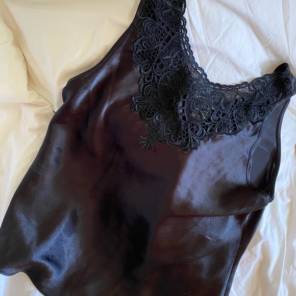 Vintage Black Silk Tank-Top - Picture 2 of 4